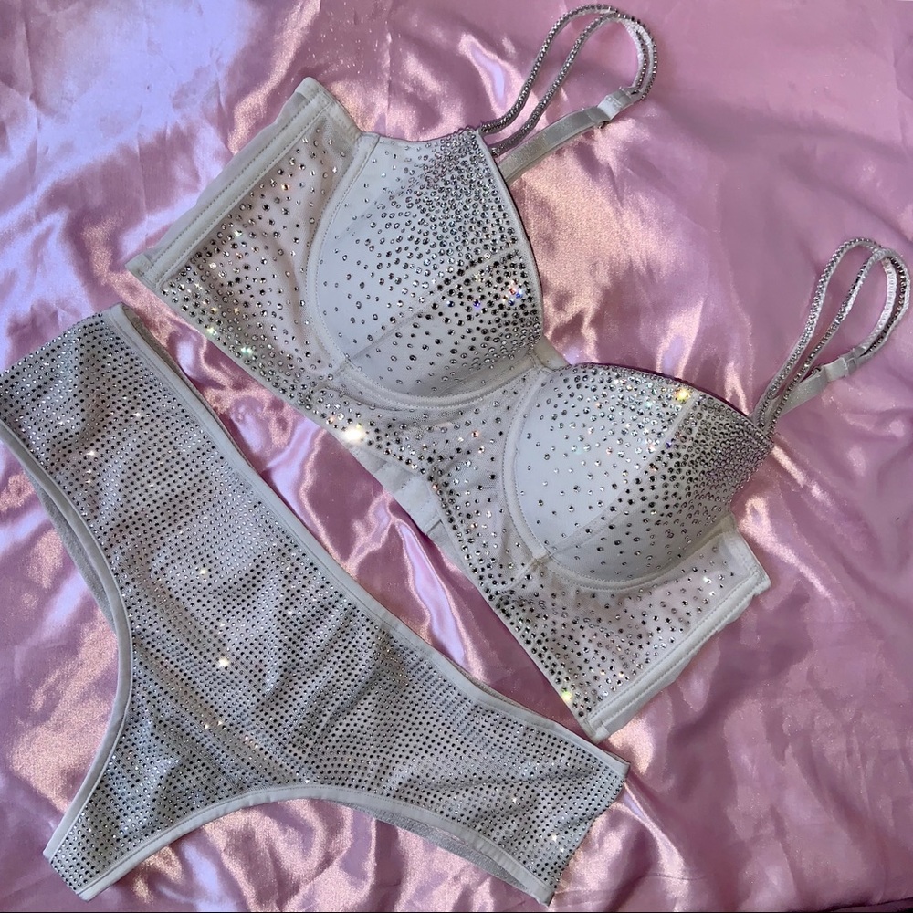 Victorias Secret Swarovski 2018 Fashion Show Bra
